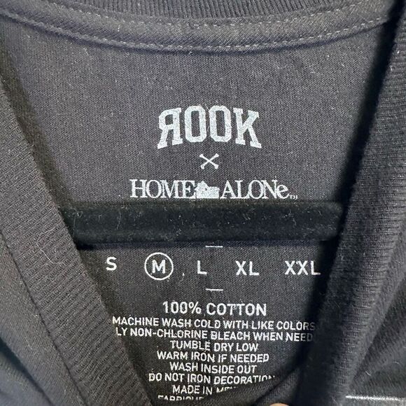 Rook Home Alone Mens Medium Wet Bandits Jail Mug Shots Graphic T Shirt Black - Picture 4 of 6